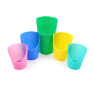 ARK Flexi Cut-Out Cup rinkinys – trys terapinių puodelių dydžiai